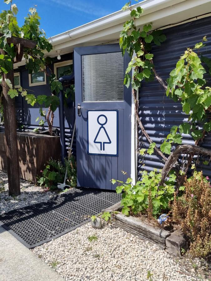 Cheviot Motels, Cabins And Camp Exterior foto